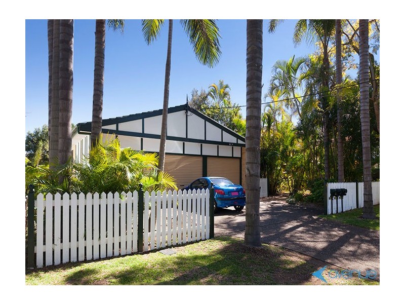 23 Turner Avenue, Fairfield QLD 4103