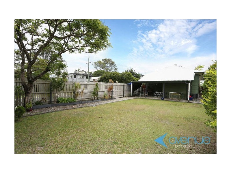 28 Black Street, Yeerongpilly QLD 4105