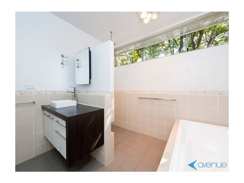 22 Kuring-Gai Avenue, Tarragindi QLD 4121