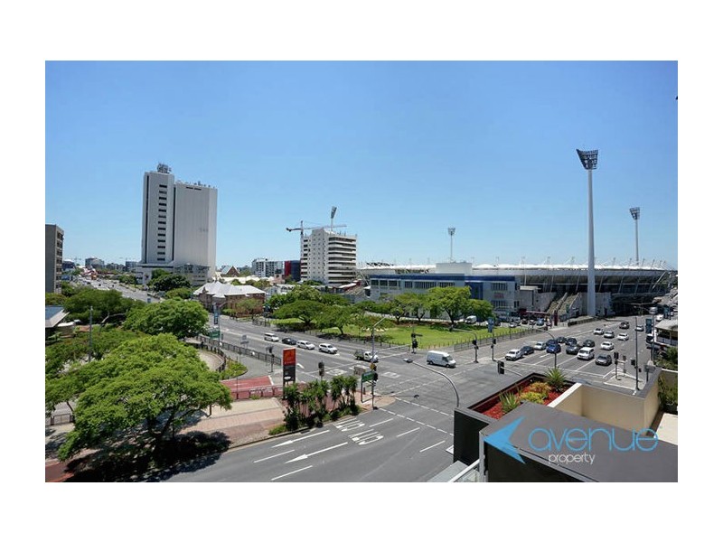 124/803 Stanley Street, Woolloongabba QLD 4102