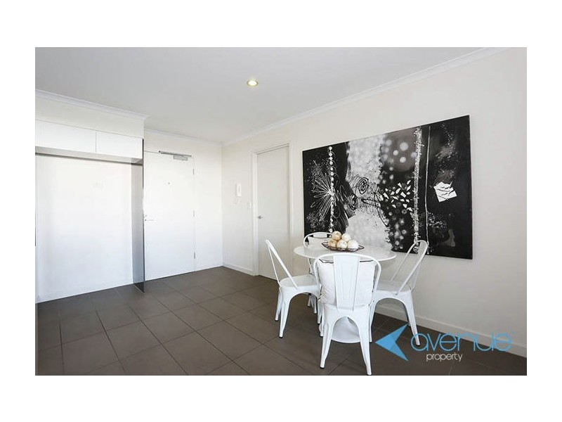 1706/67 Linton Street, Kangaroo Point QLD 4169