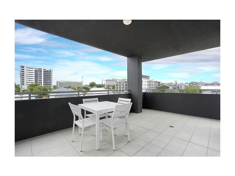 210/48 O’Keefe Street, Woolloongabba QLD 4102