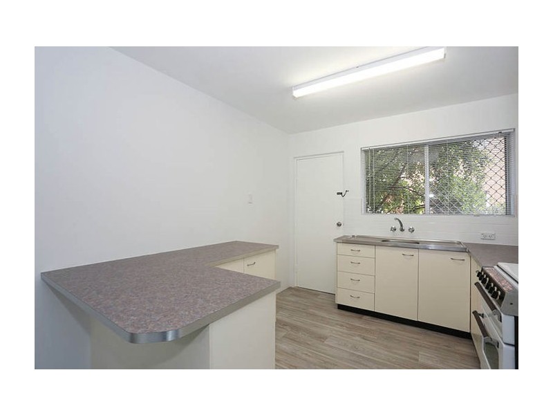 3 47 Llewellyn St, Kangaroo Point QLD 4169