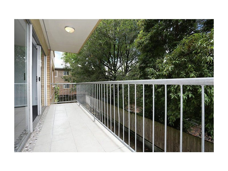 3 47 Llewellyn St, Kangaroo Point QLD 4169