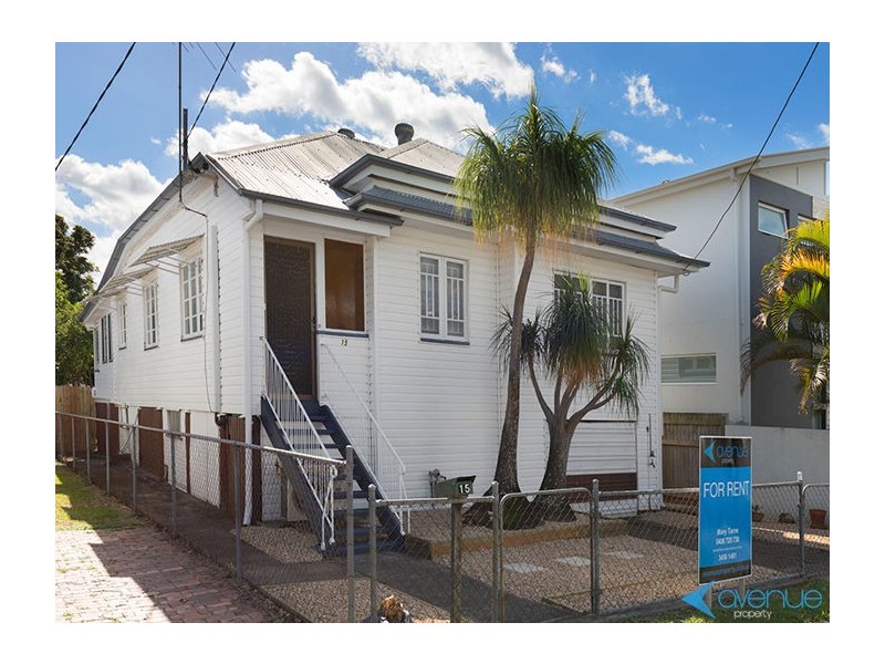15 Pine Street, Wynnum QLD 4178