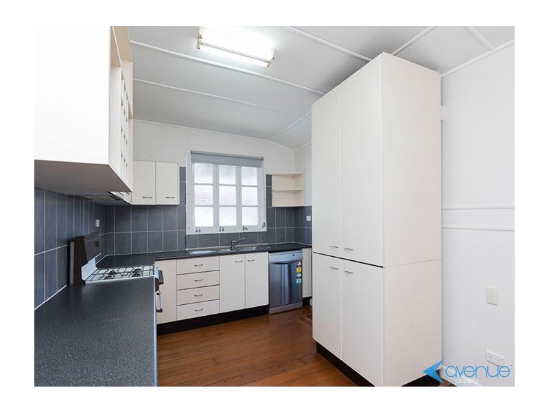 15 Pine Street, Wynnum QLD 4178