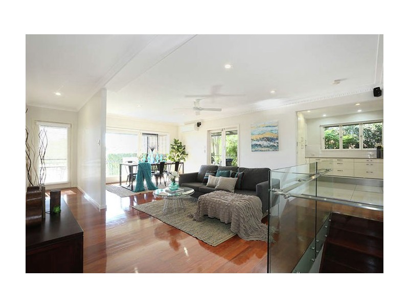 21 Thelma Street, Mount Gravatt East QLD 4122