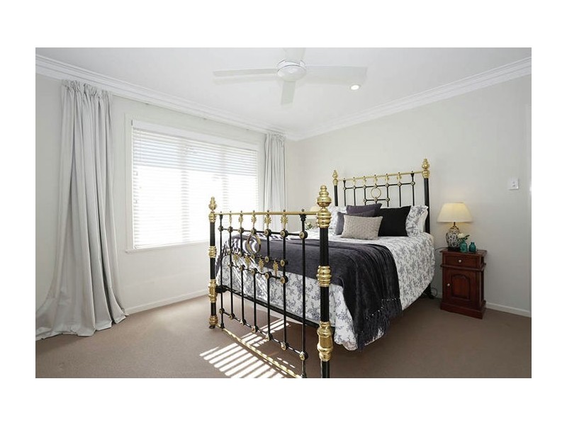 21 Thelma Street, Mount Gravatt East QLD 4122