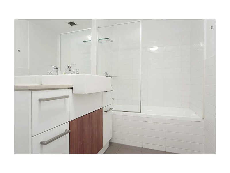 101/803 Stanley Street, Woolloongabba QLD 4102