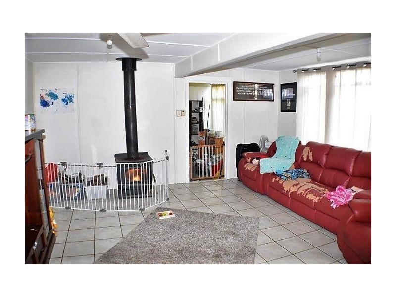 348 Cabbage Tree Point Road, Steiglitz QLD 4207