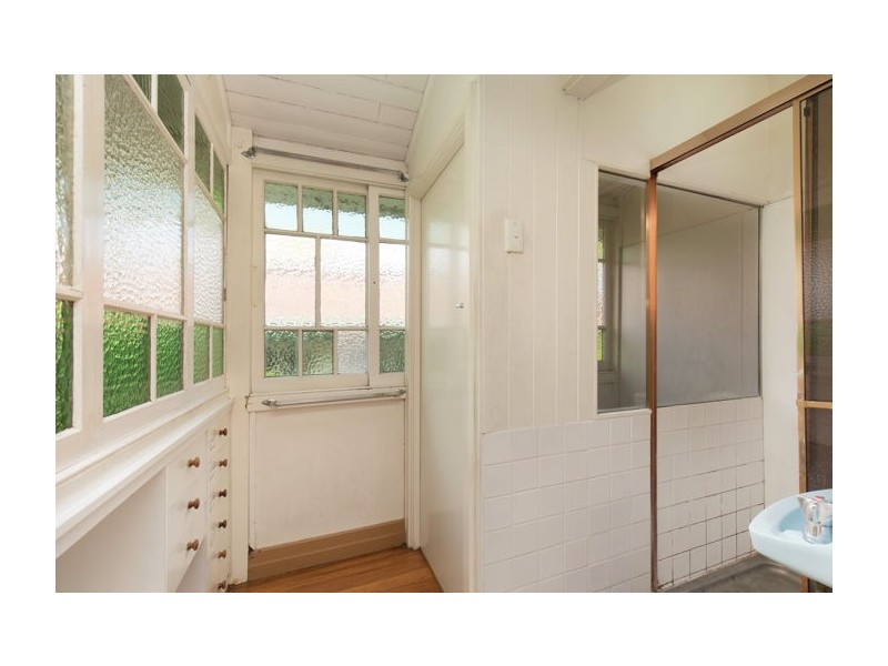 2 Piers Street, Moorooka QLD 4105