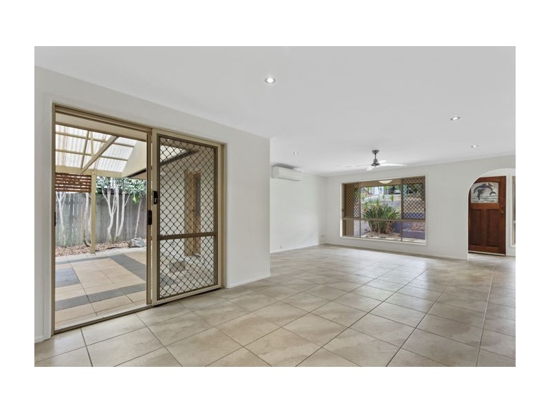 10 Valley View Street, Burnside QLD 4560