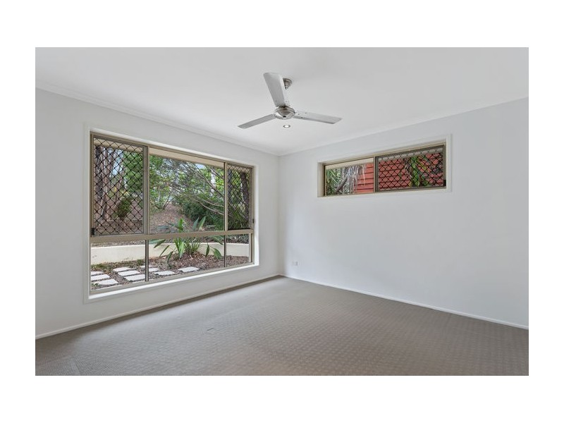 10 Valley View Street, Burnside QLD 4560