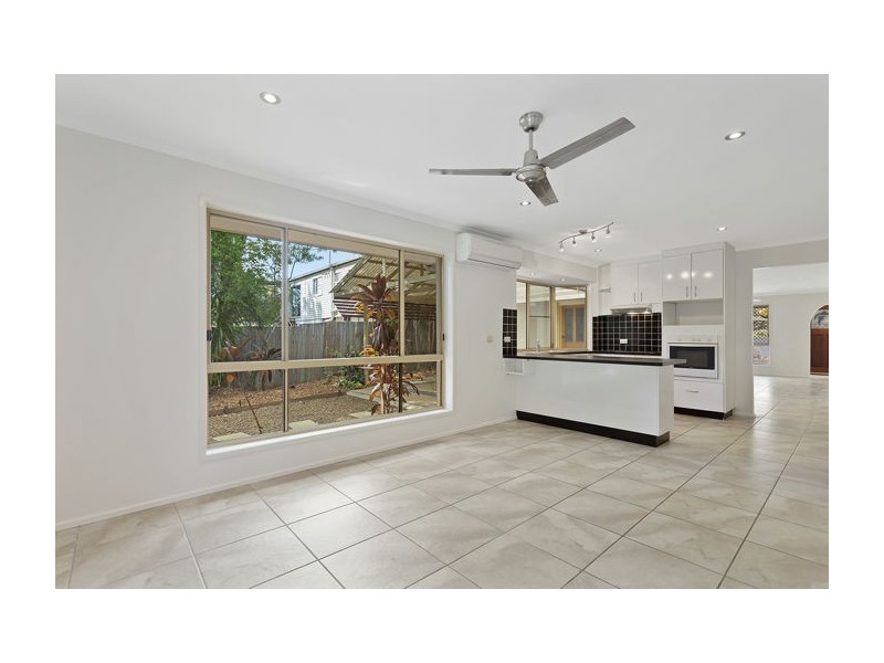 10 Valley View Street, Burnside QLD 4560