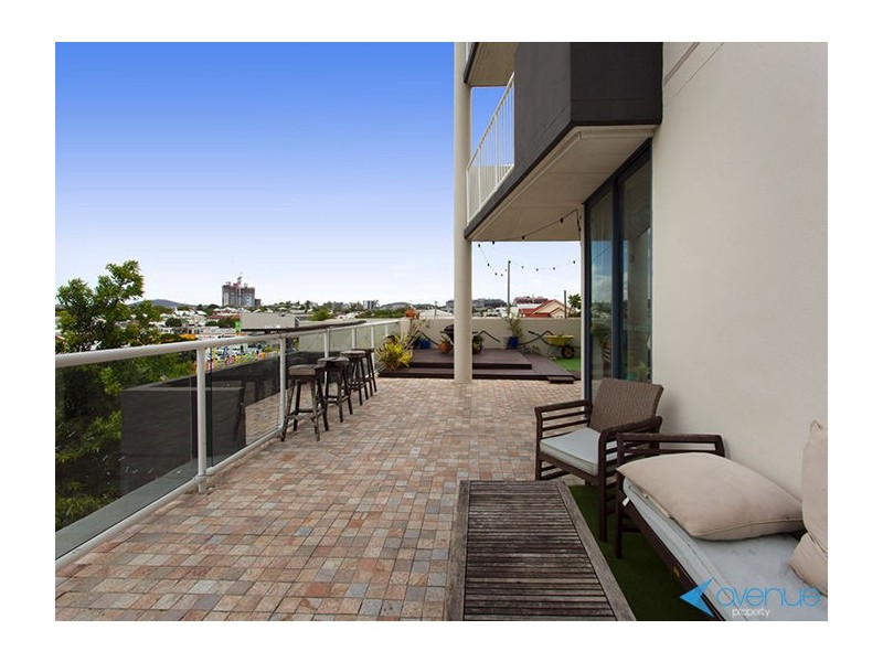 455 803 Stanley St, Woolloongabba QLD 4102