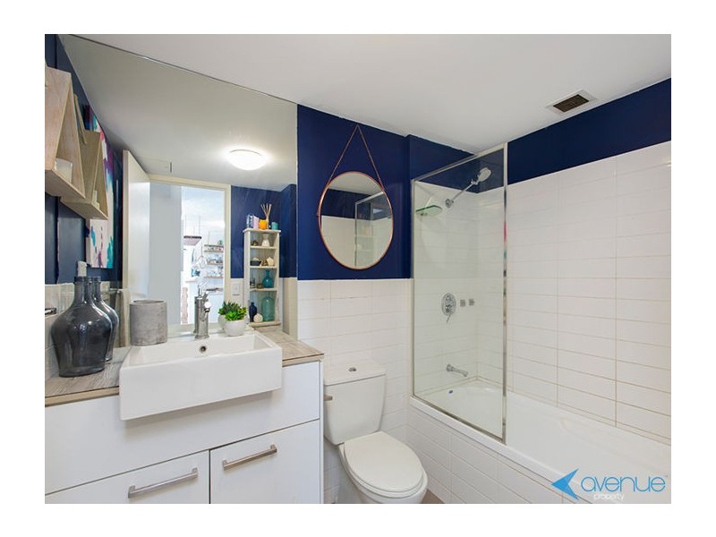 455 803 Stanley St, Woolloongabba QLD 4102