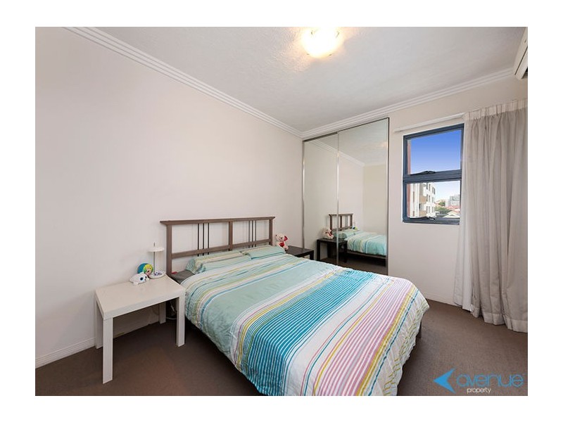 225/803 Stanley Street, Woolloongabba QLD 4102