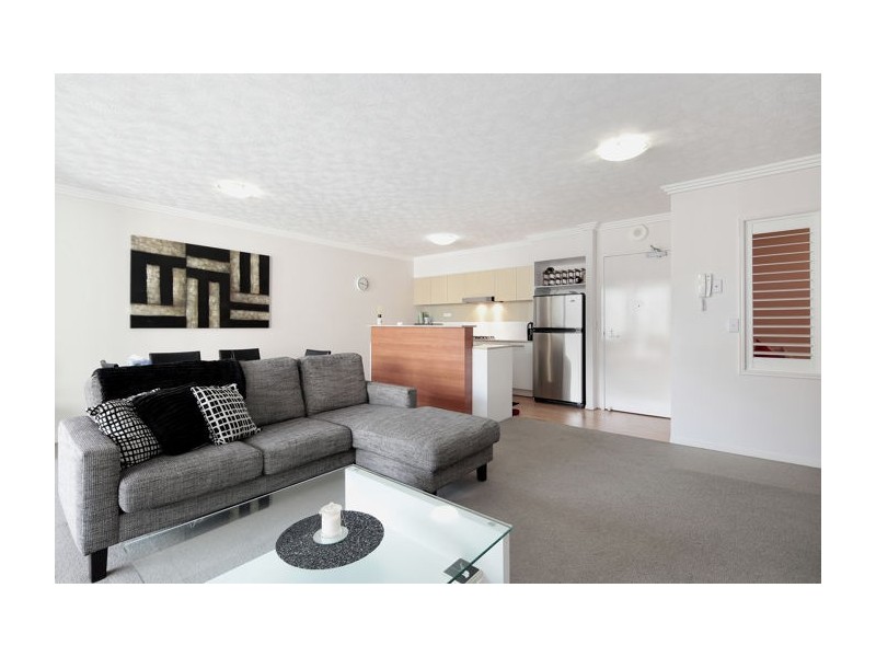 330 803 Stanley St, Woolloongabba QLD 4102