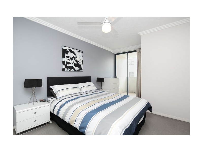 330 803 Stanley St, Woolloongabba QLD 4102