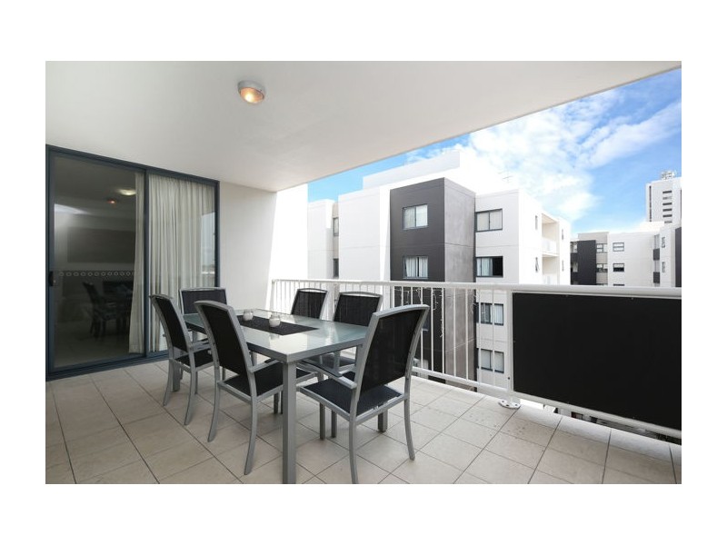 330 803 Stanley St, Woolloongabba QLD 4102