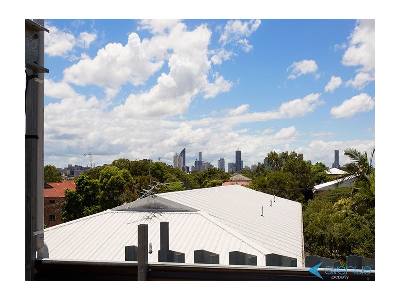 14 Eighth Avenue, Coorparoo QLD 4151