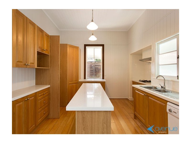 12 Eighth Avenue, Coorparoo QLD 4151