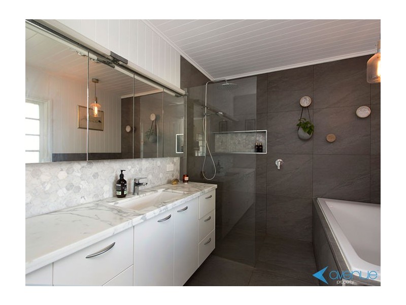 14 Railway Street, Woolloongabba QLD 4102