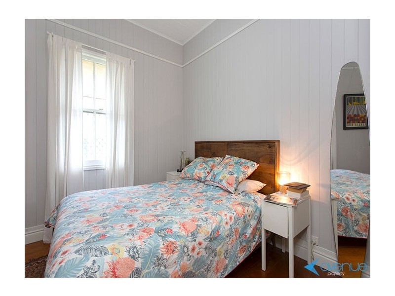 14 Railway Street, Woolloongabba QLD 4102