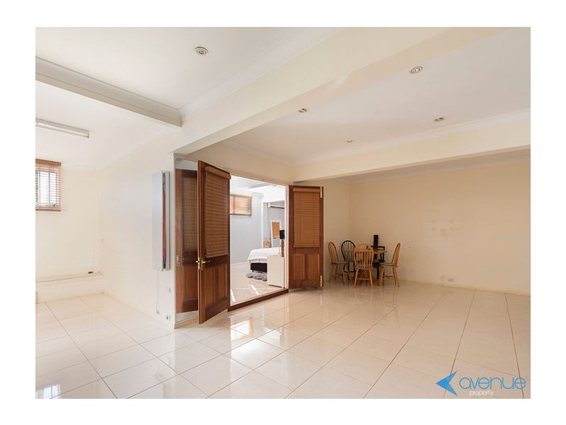 72 Hawthorne Street, Woolloongabba QLD 4102