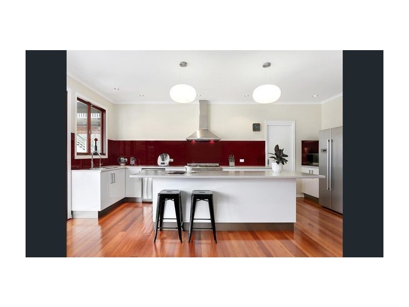 16 Catherine Street, Woolloongabba QLD 4102