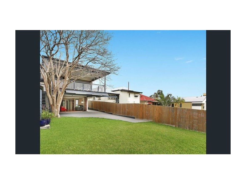 16 Catherine Street, Woolloongabba QLD 4102