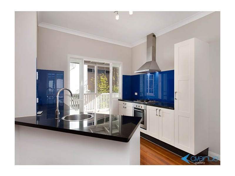 25 Raven Street, Camp Hill QLD 4152