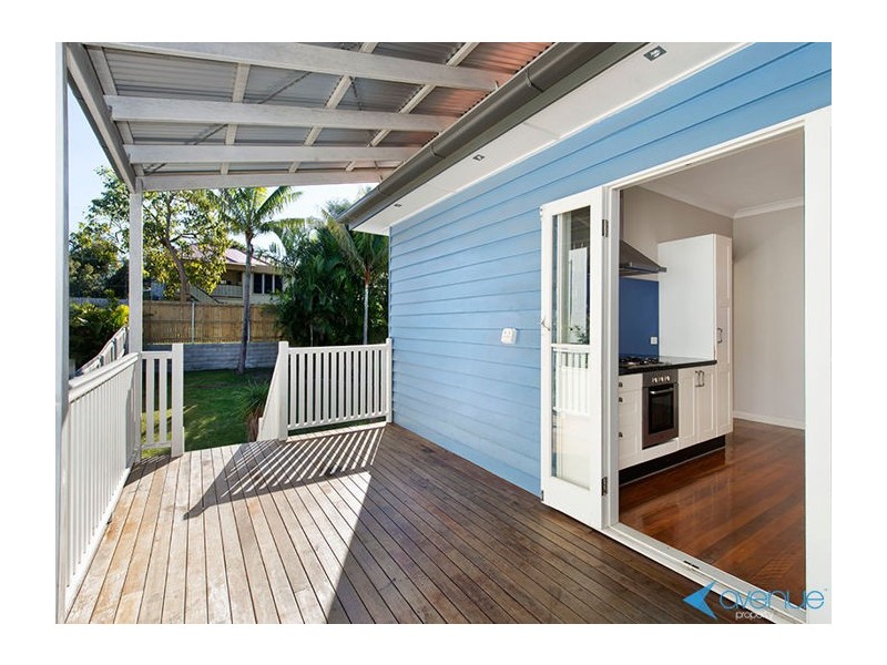 25 Raven Street, Camp Hill QLD 4152