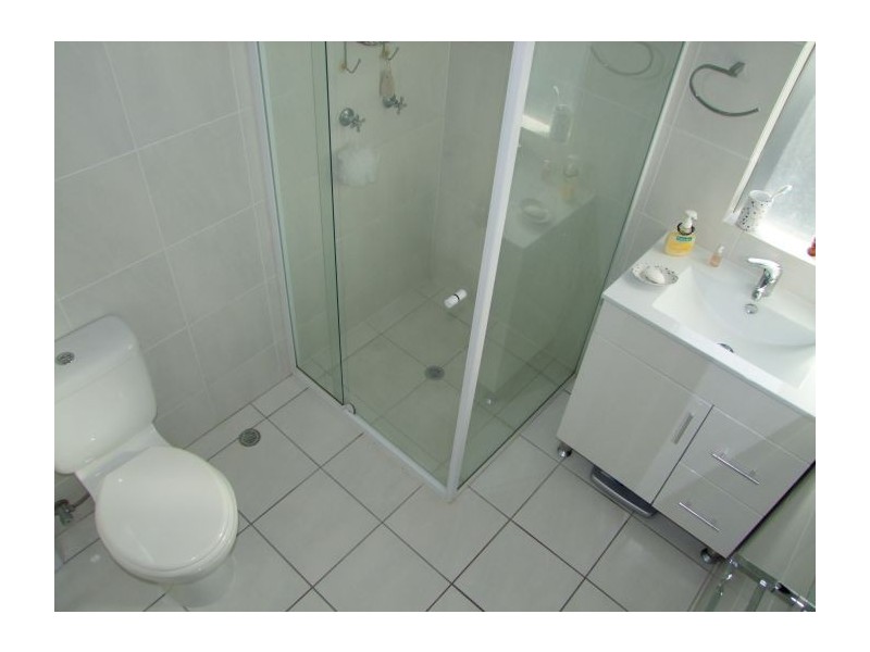 7 Grattan Street, Woolloongabba QLD 4102