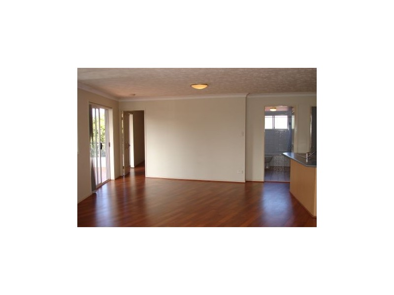 12 239-249 Shafston Avenue, Kangaroo Point QLD 4169