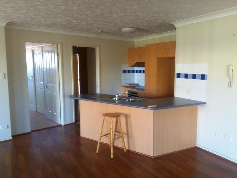 12 239-249 Shafston Avenue, Kangaroo Point QLD 4169