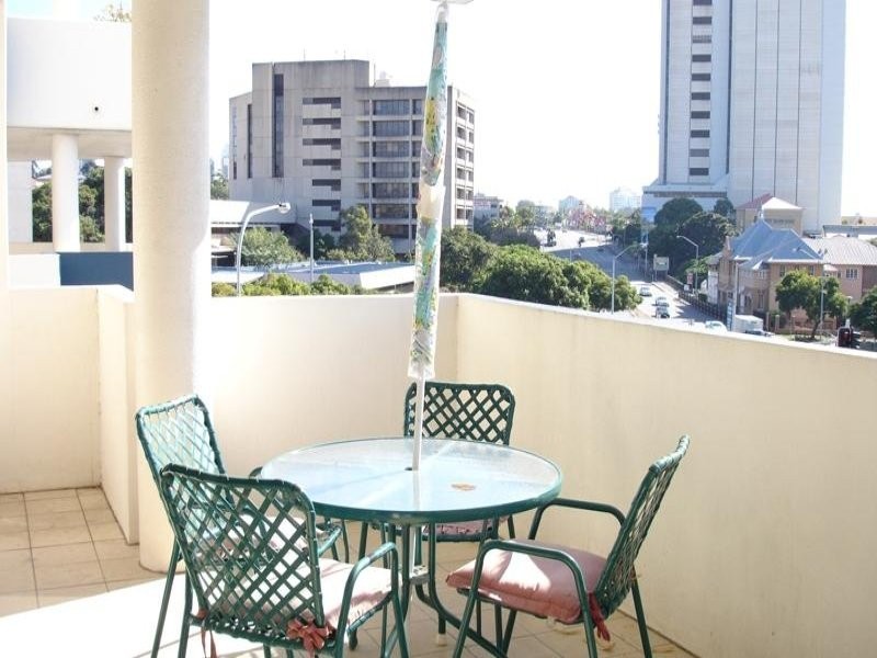 114/803 Stanley Street, Woolloongabba QLD 4102