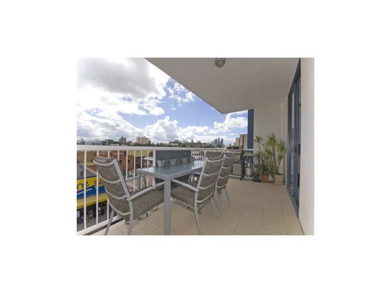 Woolloongabba QLD 4102