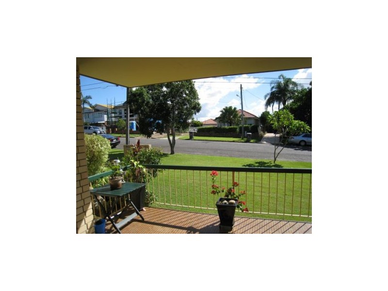 1/19 Woodhill Ave, Coorparoo QLD 4151