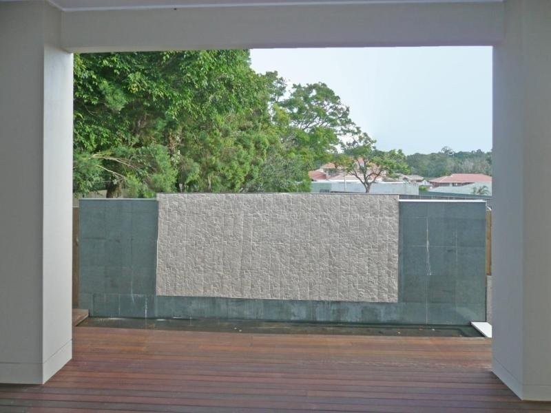 5 Golden Pl, Robertson QLD 4109