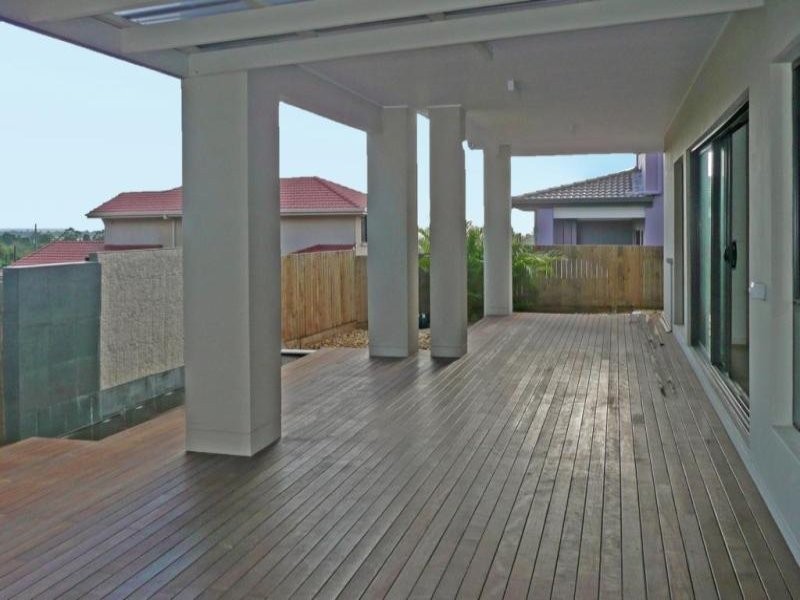 5 Golden Pl, Robertson QLD 4109