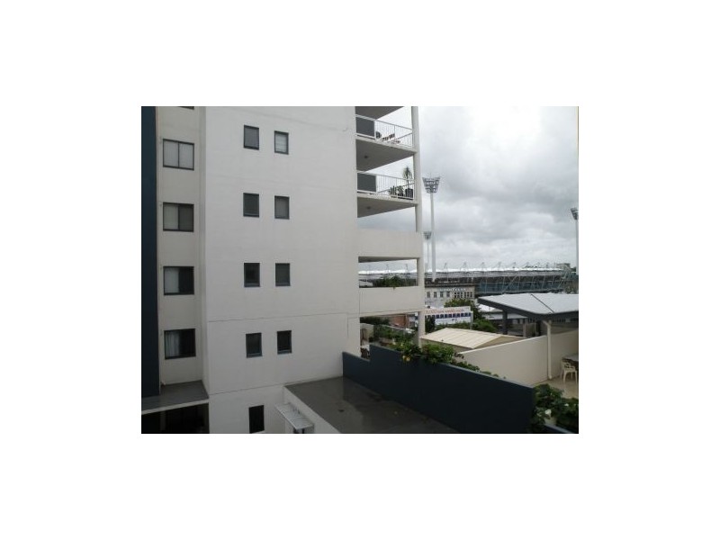 465/803 Stanley Street, Woolloongabba QLD 4102