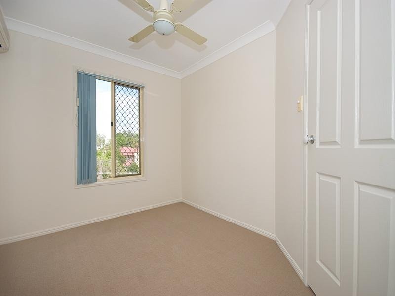 18 Lockhart St, Woolloongabba QLD 4102