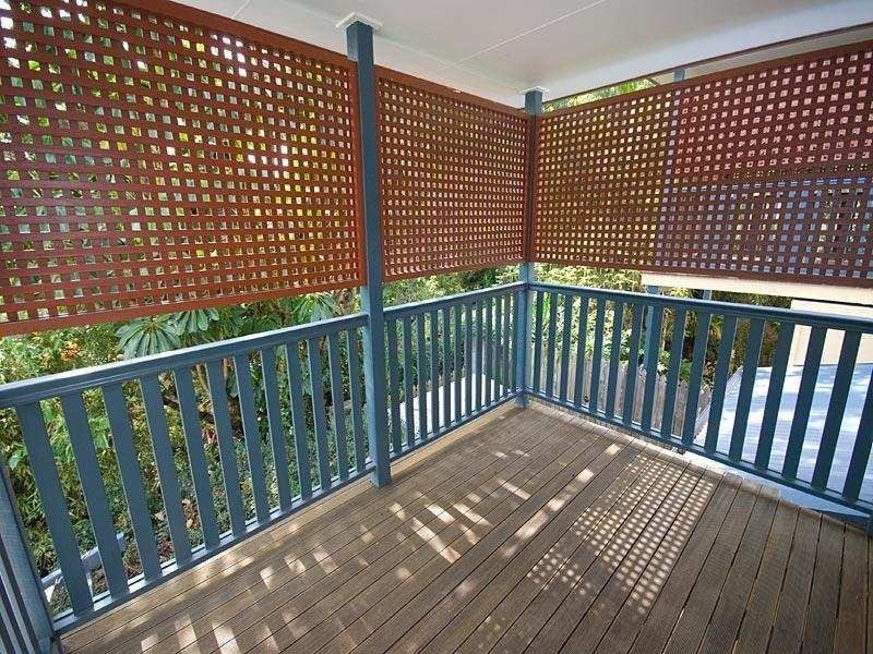 18 Lockhart St, Woolloongabba QLD 4102