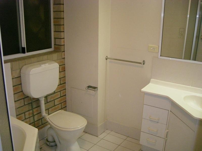 3/11 Baragoola  St, Coorparoo QLD 4151