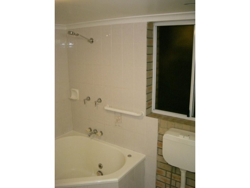 3/11 Baragoola  St, Coorparoo QLD 4151