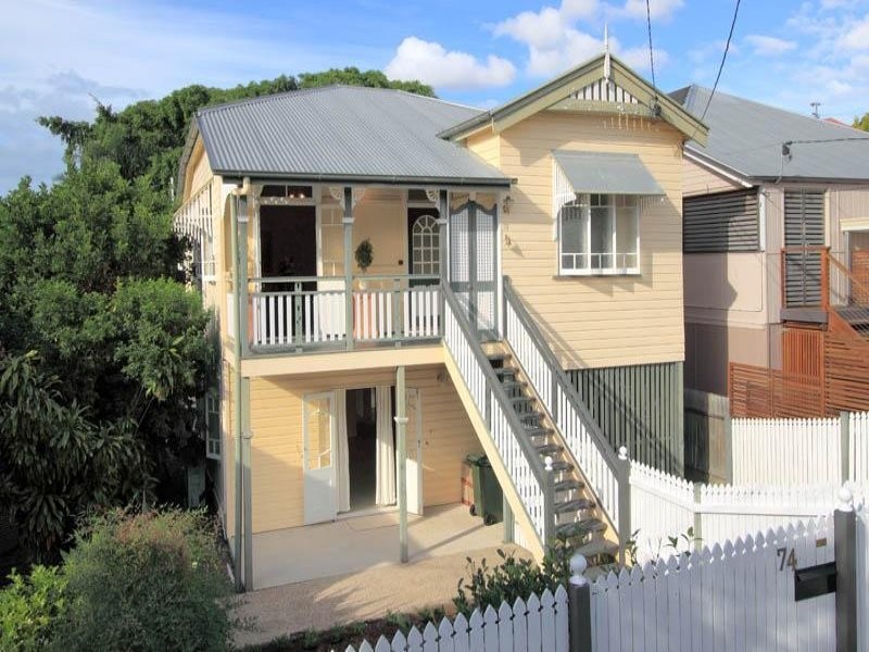 74 Shakespeare  St, Coorparoo QLD 4151