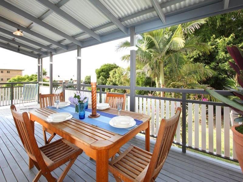 74 Shakespeare  St, Coorparoo QLD 4151