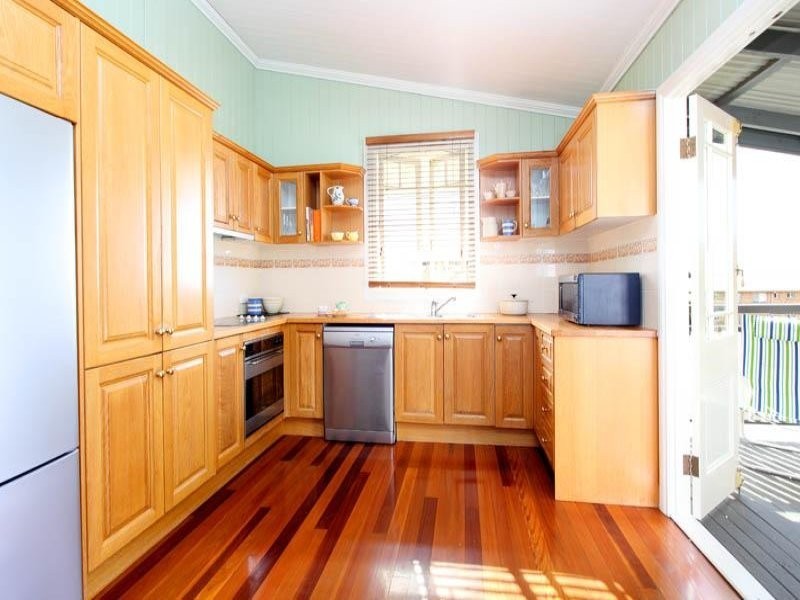 74 Shakespeare  St, Coorparoo QLD 4151