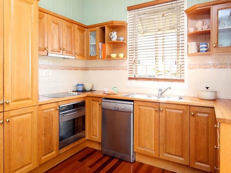 74 Shakespeare  St, Coorparoo QLD 4151